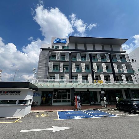 The Concept Hotel Melaka City מראה חיצוני תמונה